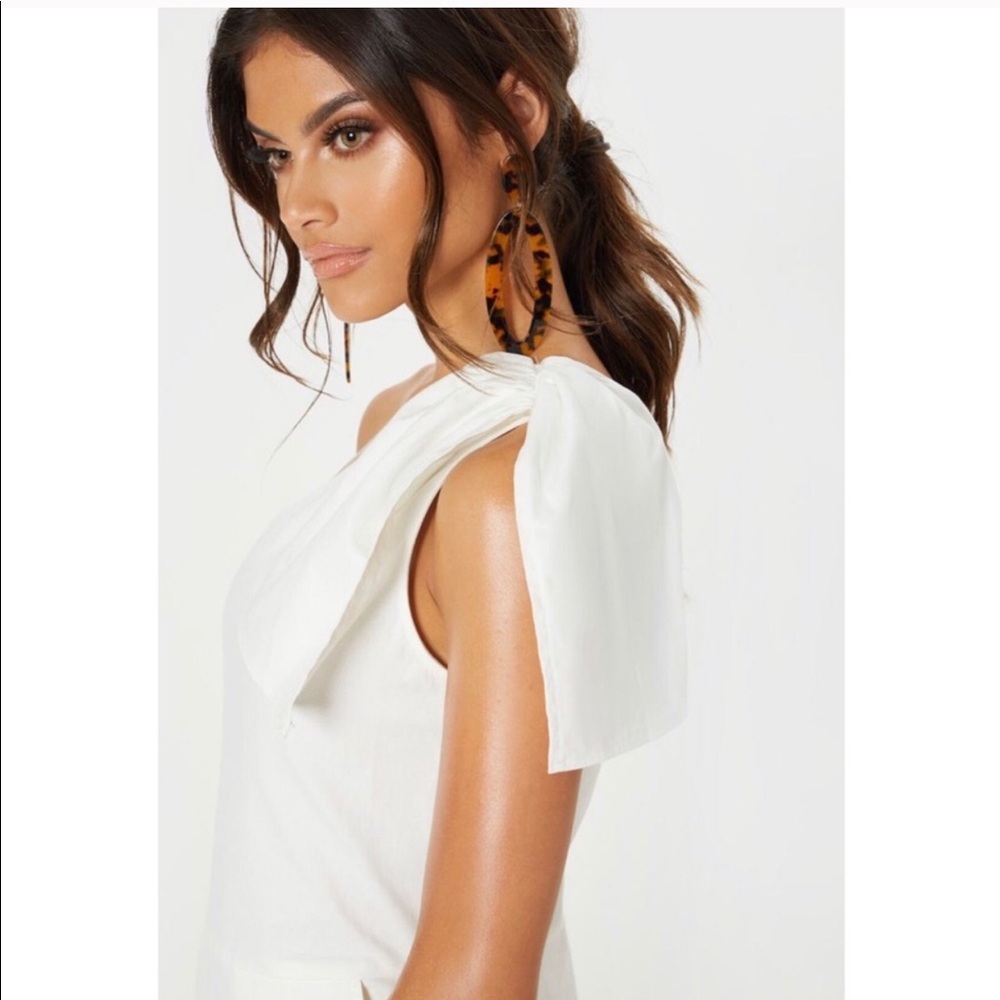 PrettyLittleThing | One Shoulder Jumpsuit - Picture 5 of 6